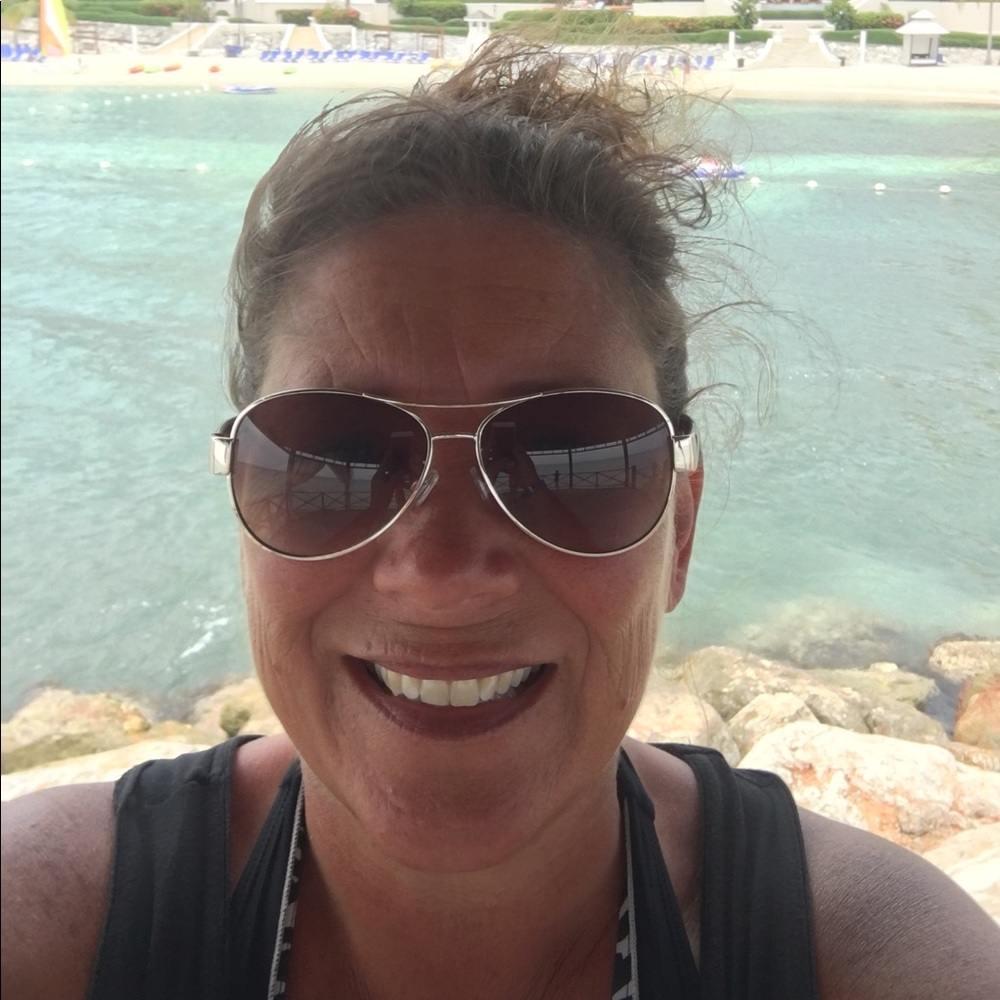 Meet your Posher, Michelle